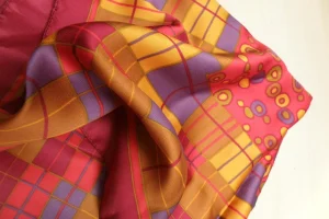 What is a Kaftan? Where Did Kaftan Come From?