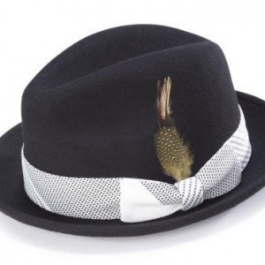 montique-h-1753-matching-hat-black-white