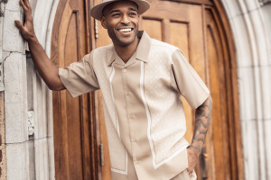 montique-2511-mens-walking-suits-beige-short-sleeve-mens-leisure-suits